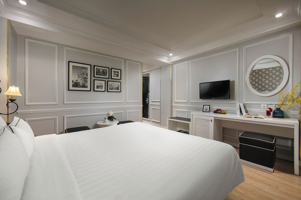 Premium Double Room, 1 Queen Bed photo 2