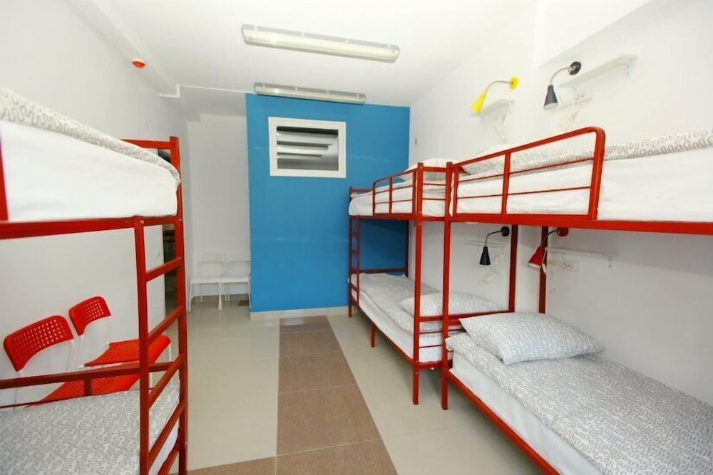 Bed in 6-Bed Female Dormitory Room photo 1