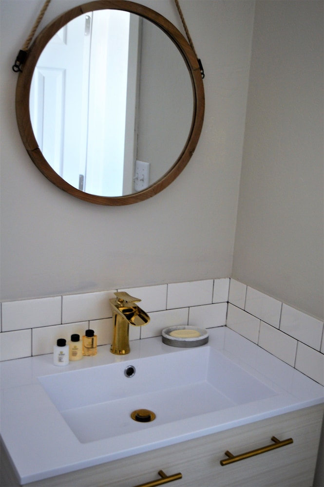 Standard Room, 2 Double Beds photo 2