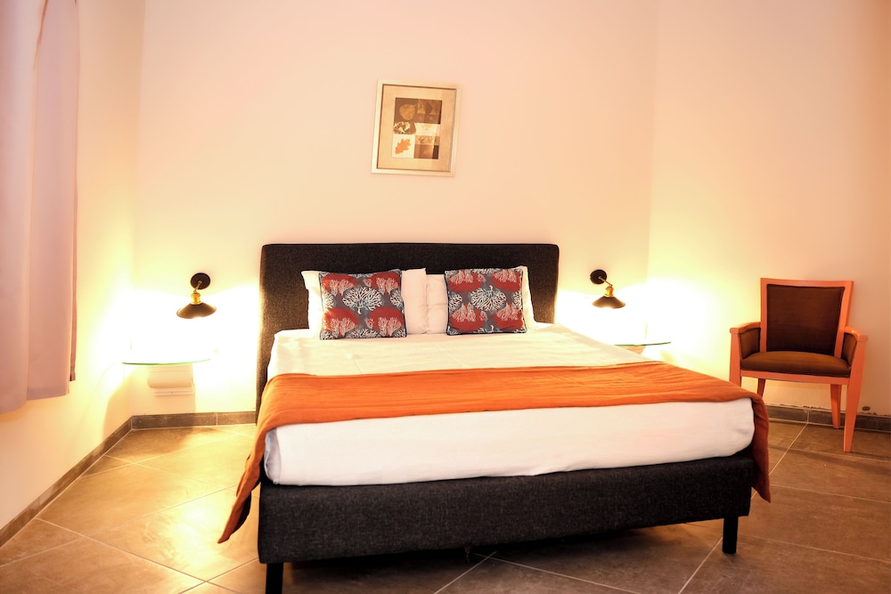 Chambre Économique, 1 chambre