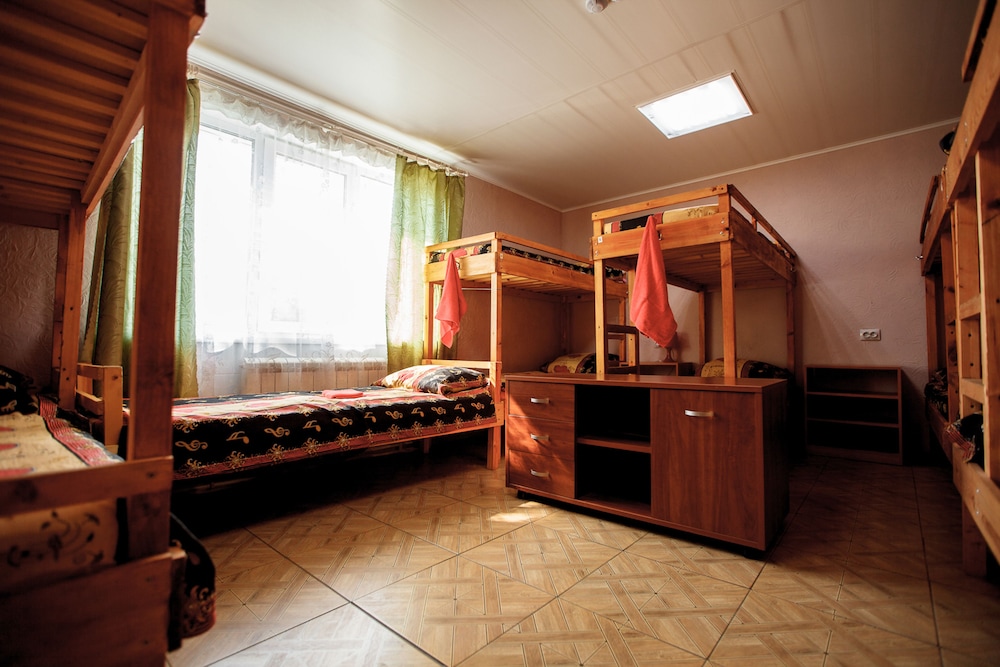 Shared Dormitory, Men Only (Bed In 10-Bed Room) photo 3