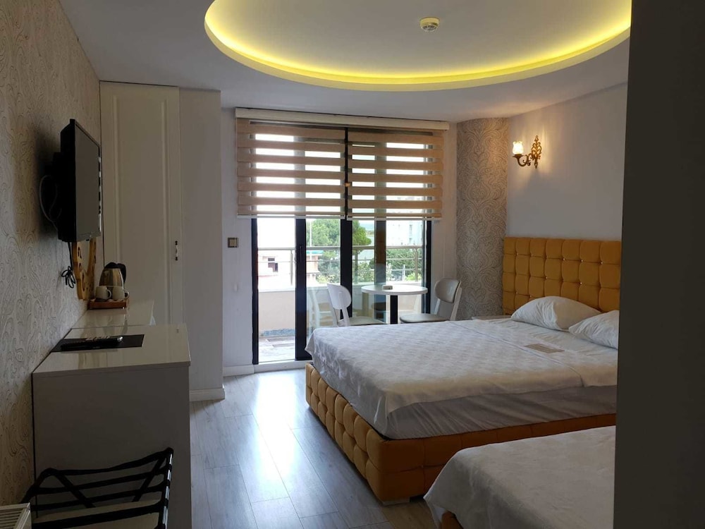 Executive Room photo 2