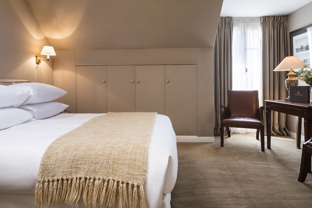 Superior Double Room with Balcony photo 2