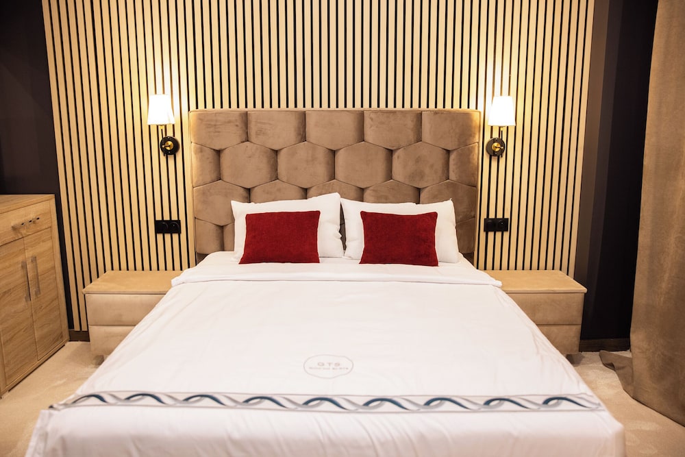 Deluxe Twin Room photo 2