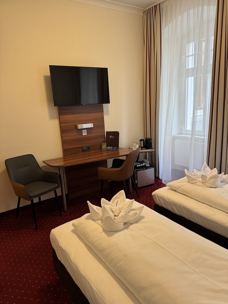 Standard Single Room, City View