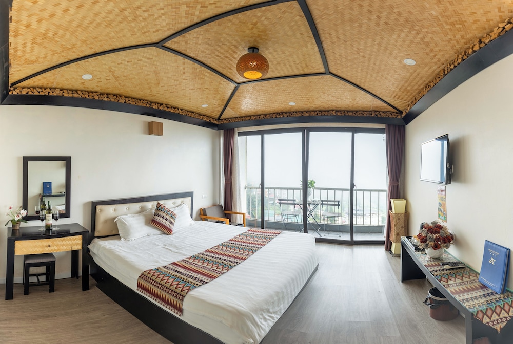 Deluxe Double Room, Mountain View