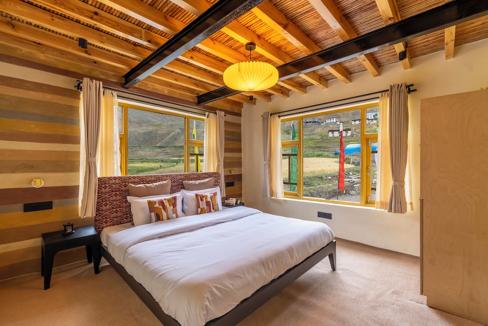 Deluxe Double Room, Courtyard View