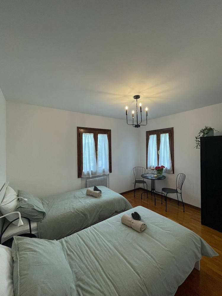 Basic Double Room Single Use, River View