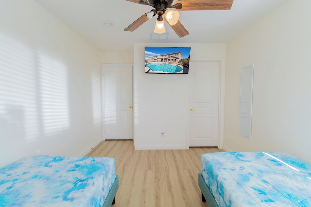 Luxury House, 5 Bedrooms, Private Pool, Pool View photo 2