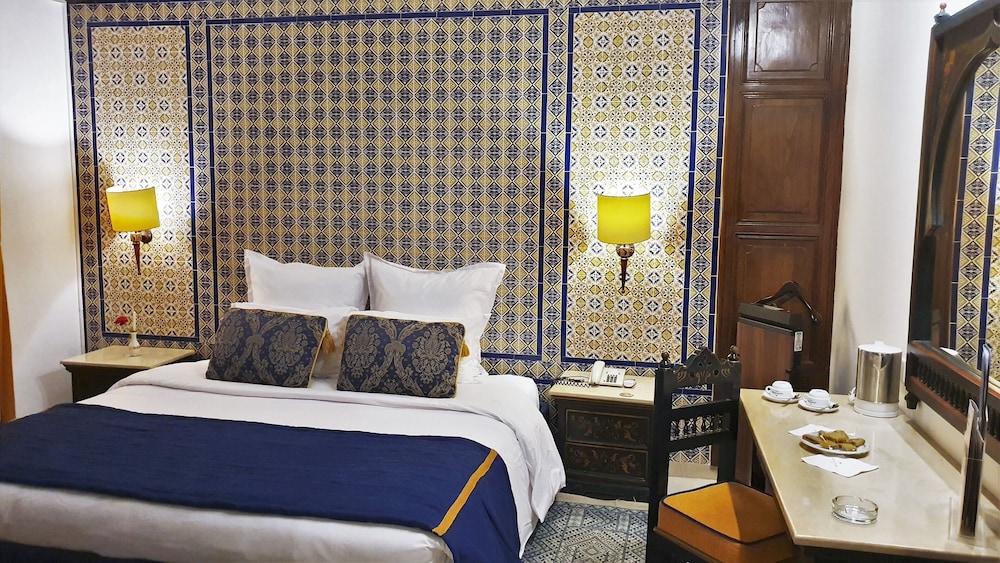 Standard Double or Twin Room, 1 Double or 2 Twin Beds, Private Bathroom - Photo 4
