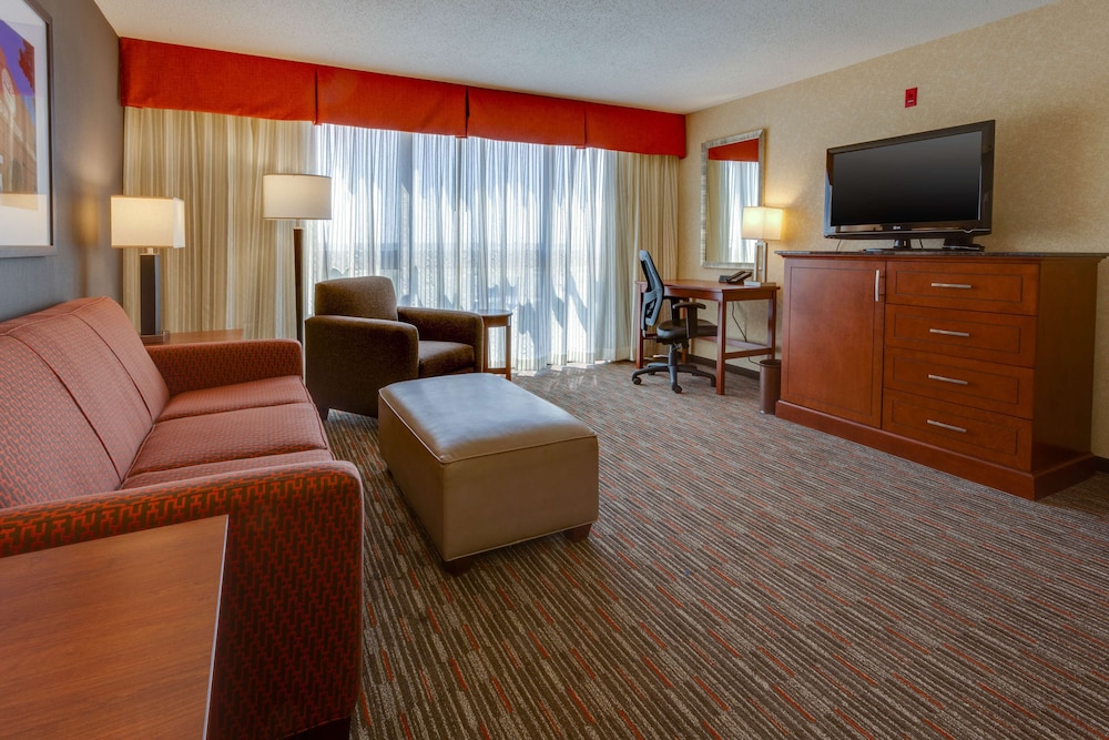Suite, 1 King Bed with Sofa bed, Refrigerator & Microwave (Upper Floor, 2 Rooms, Oversize) photo 1