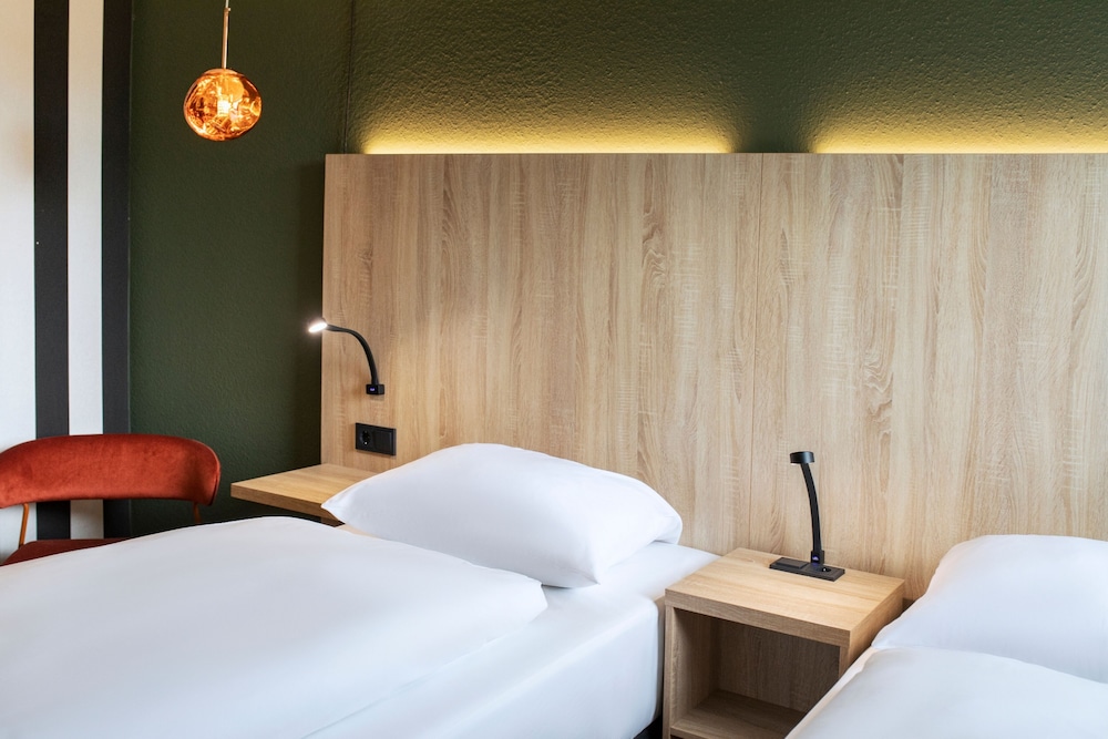 Studio, 2 Twin Beds - Photo 3