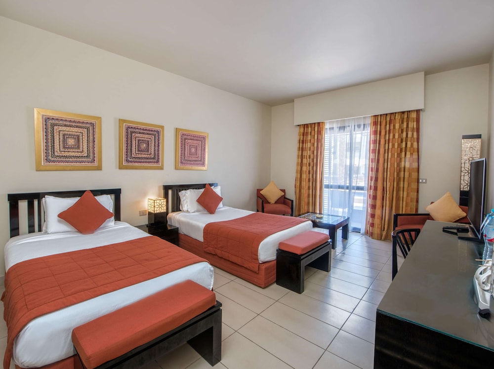Superior Room, Poolside photo 2