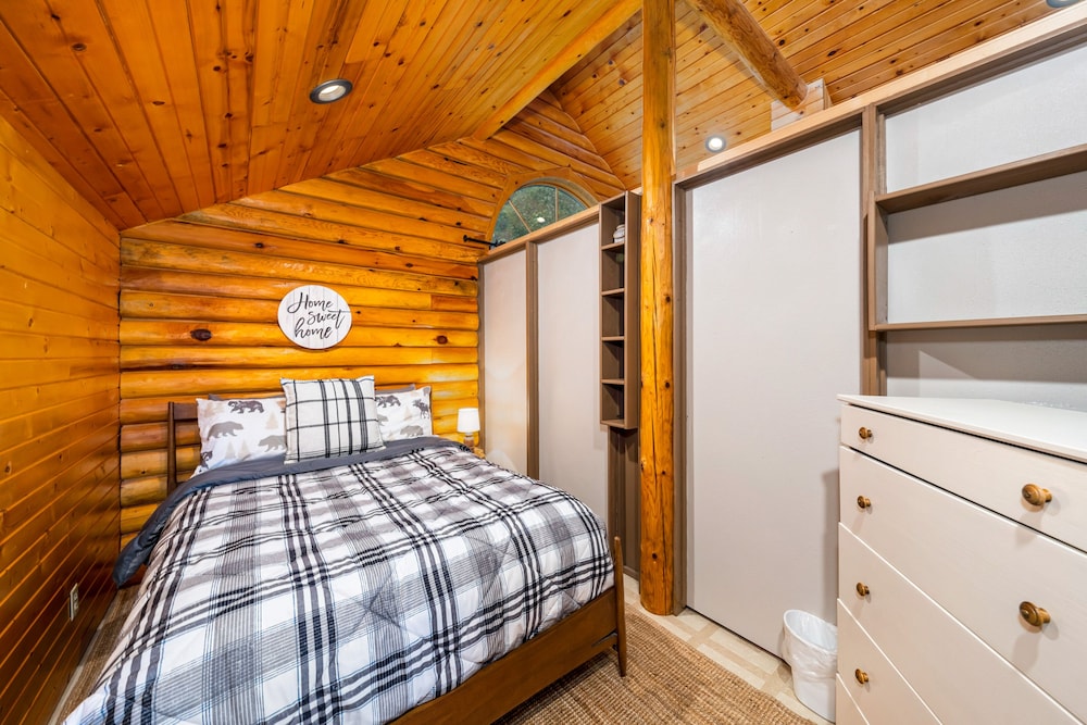 House (2 Bedrooms) photo 1