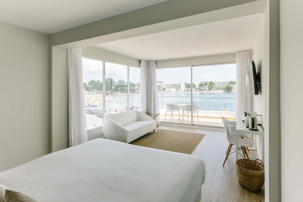 Junior Suite, Balcony, Sea View (3 adults) - Photo 3
