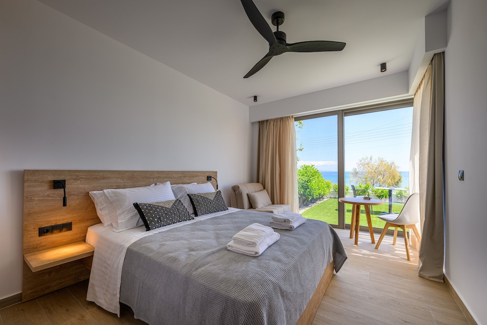 Studio, Sea View (1, with terrace)