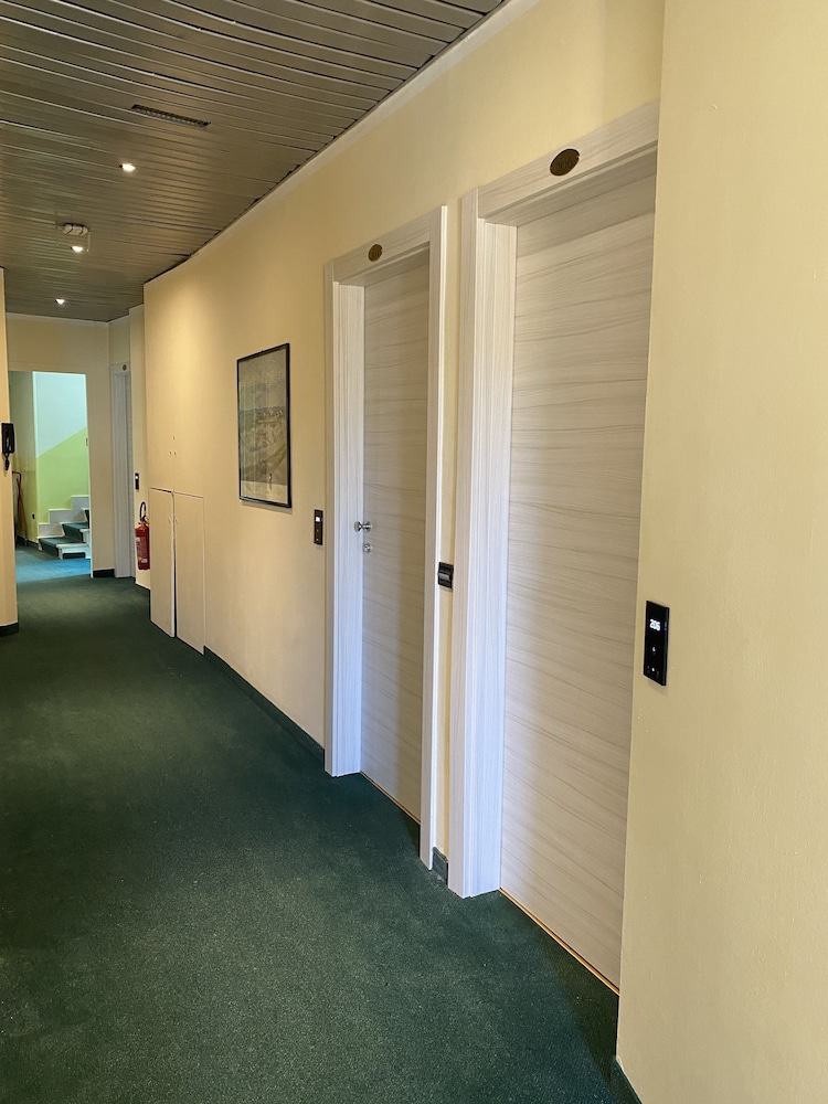 Basic Single Room
