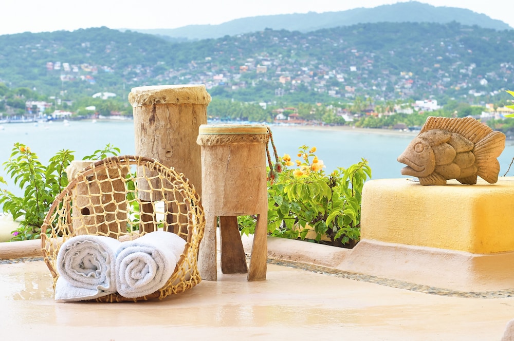Luxury Suite, Private Pool, Ocean View photo 2