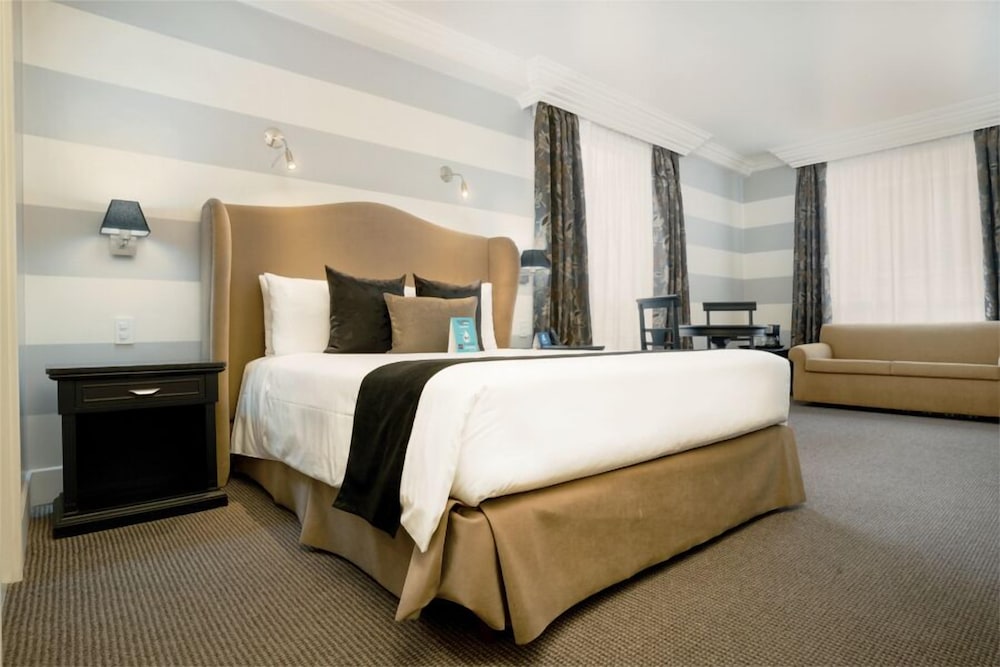 Superior Room, 1 Queen Bed - Photo 9