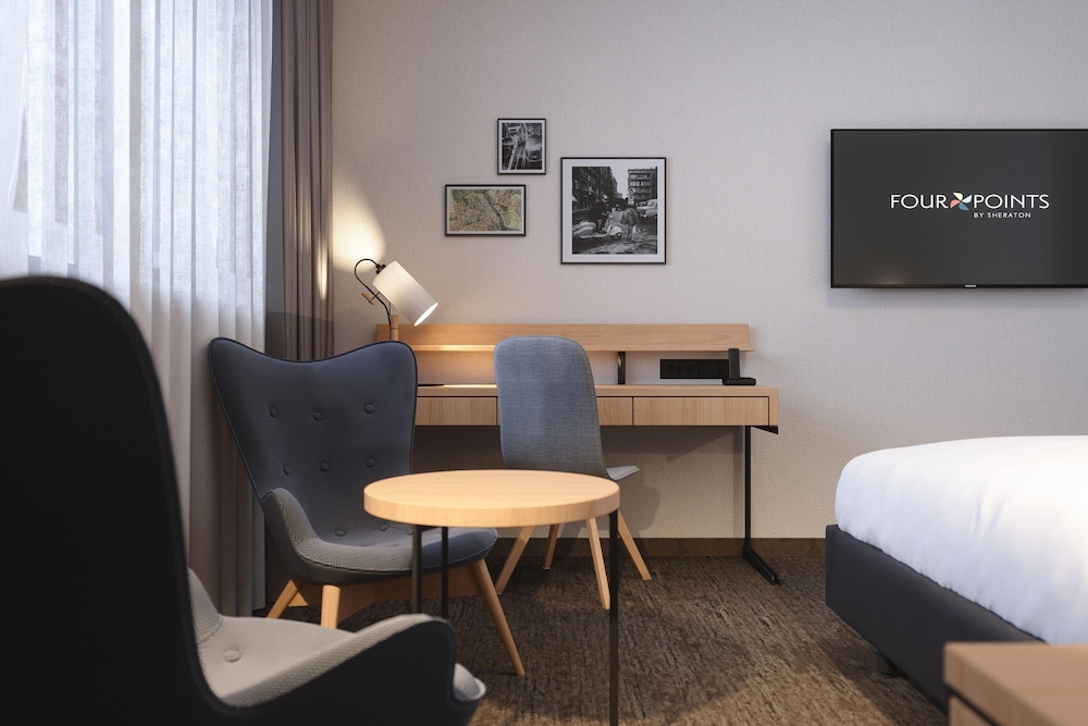 Executive Room, 1 King Bed - Photo 3