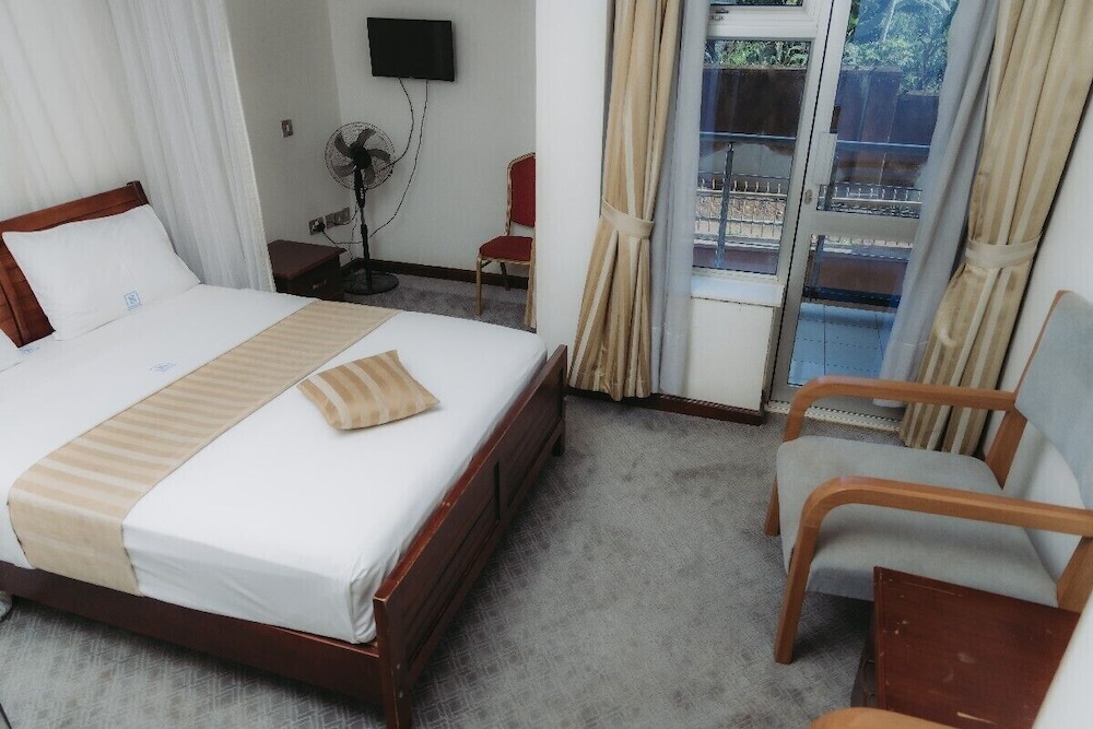 Deluxe Single Room