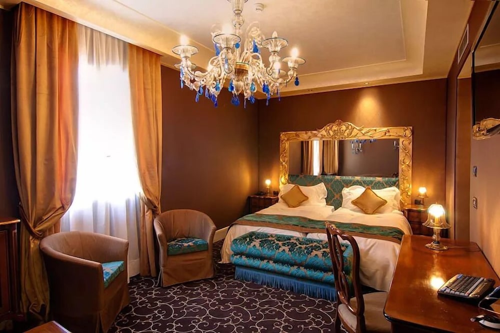 Superior Room photo 2