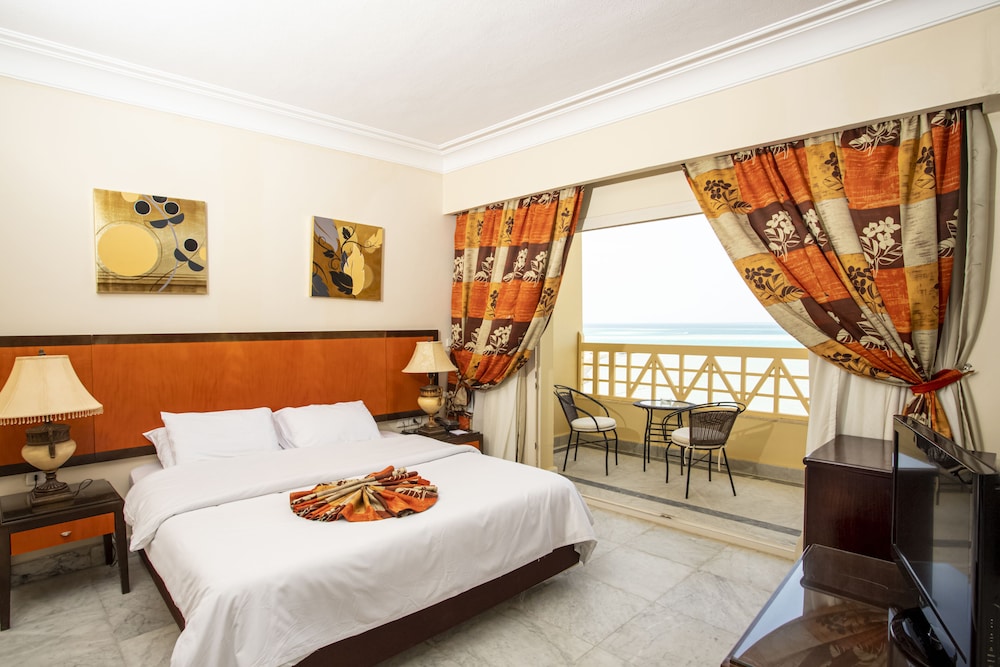 Premium Room, Partial Sea View photo 3