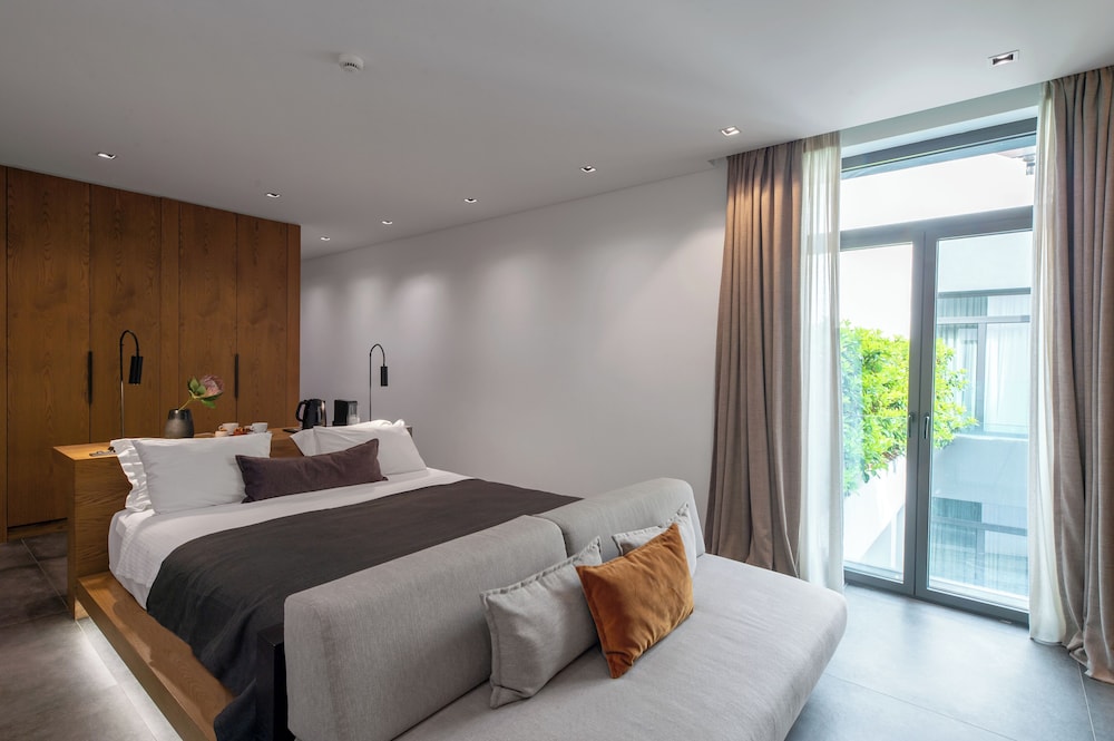 Suite (Master) photo 3