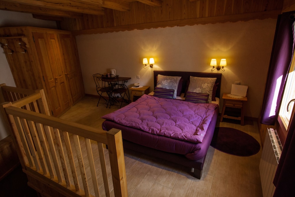Double Room, Non Smoking, Hot Tub (Melezin) photo 1