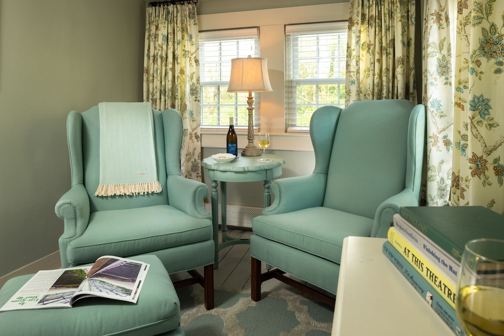 Chatham Room photo 2