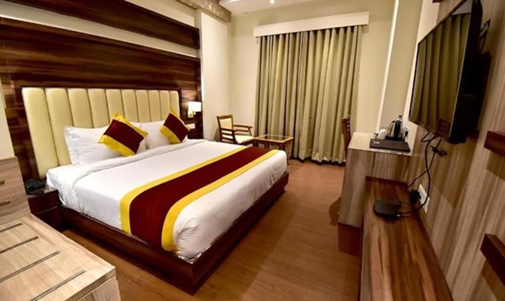 Luxury Room