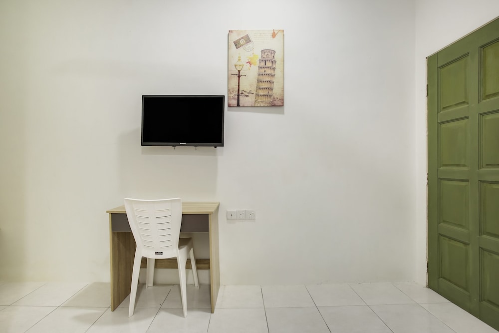 Deluxe Twin Room photo 2