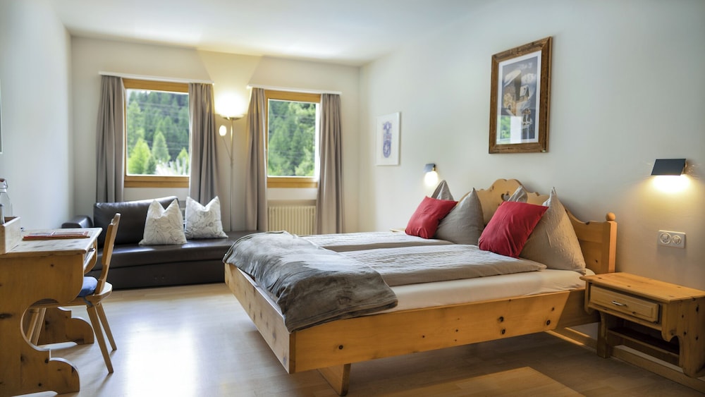 Double Room (Montebello) photo 2