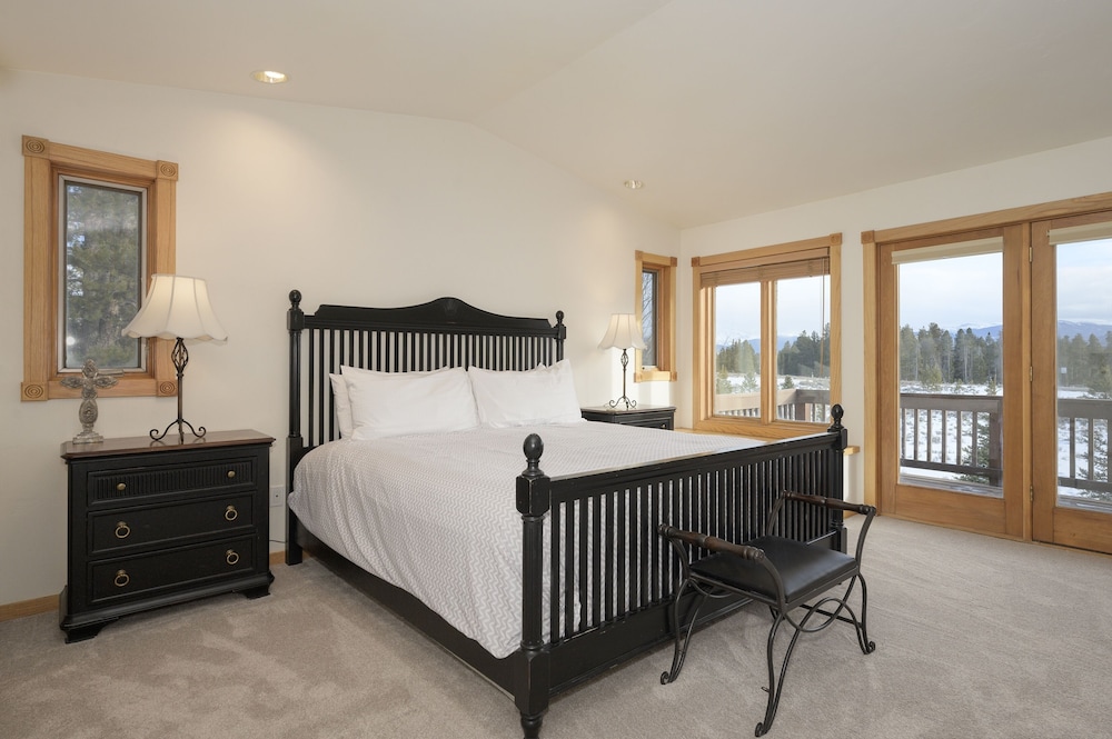 House, 4 Bedrooms photo 1
