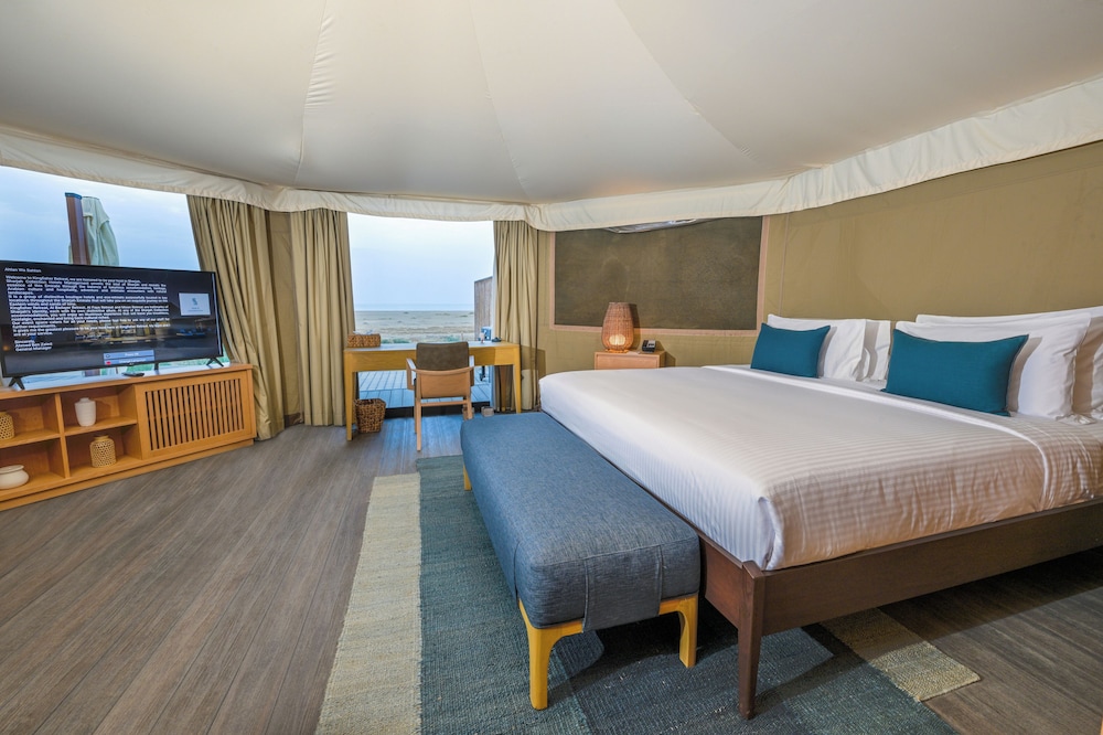 Premium Three Bedroom Tent Partial Sea View