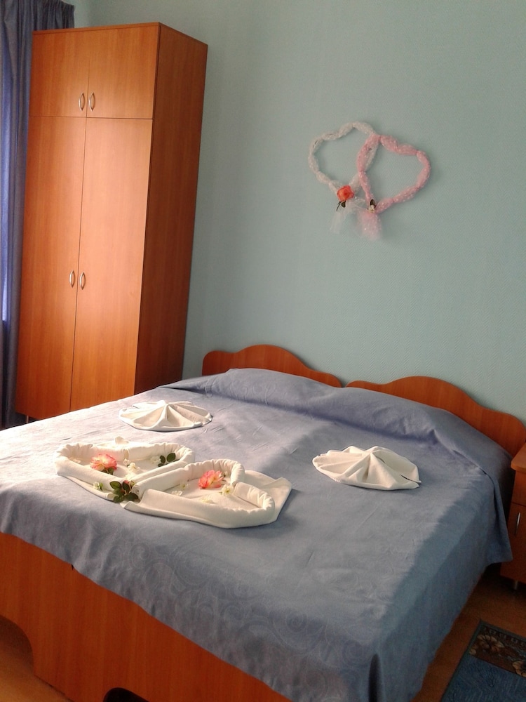 Standard Double Room photo 3