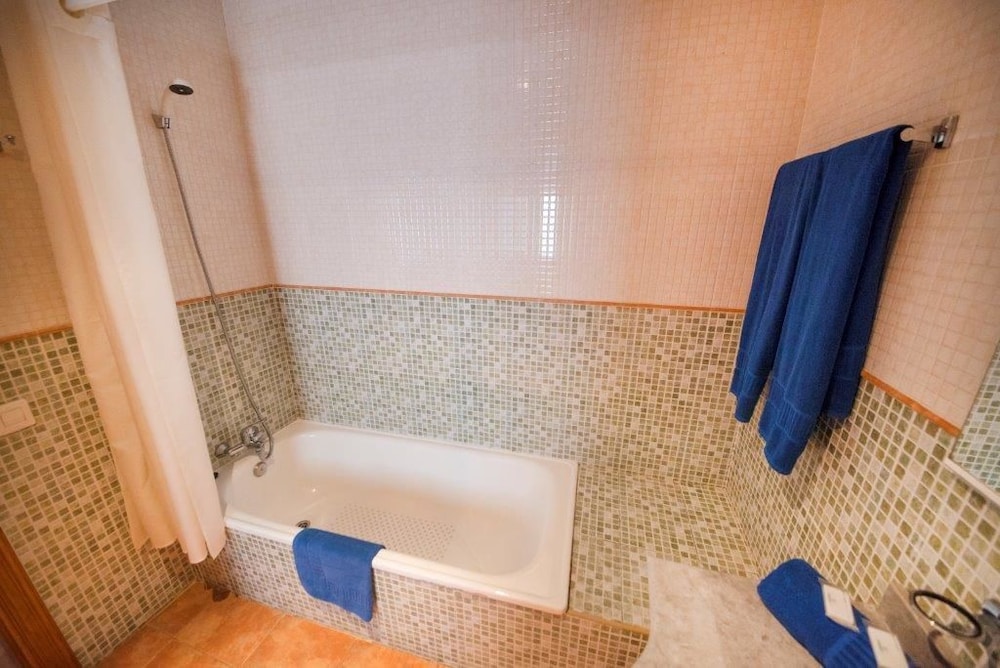 Estudio ( 1 Ad. ) photo 2