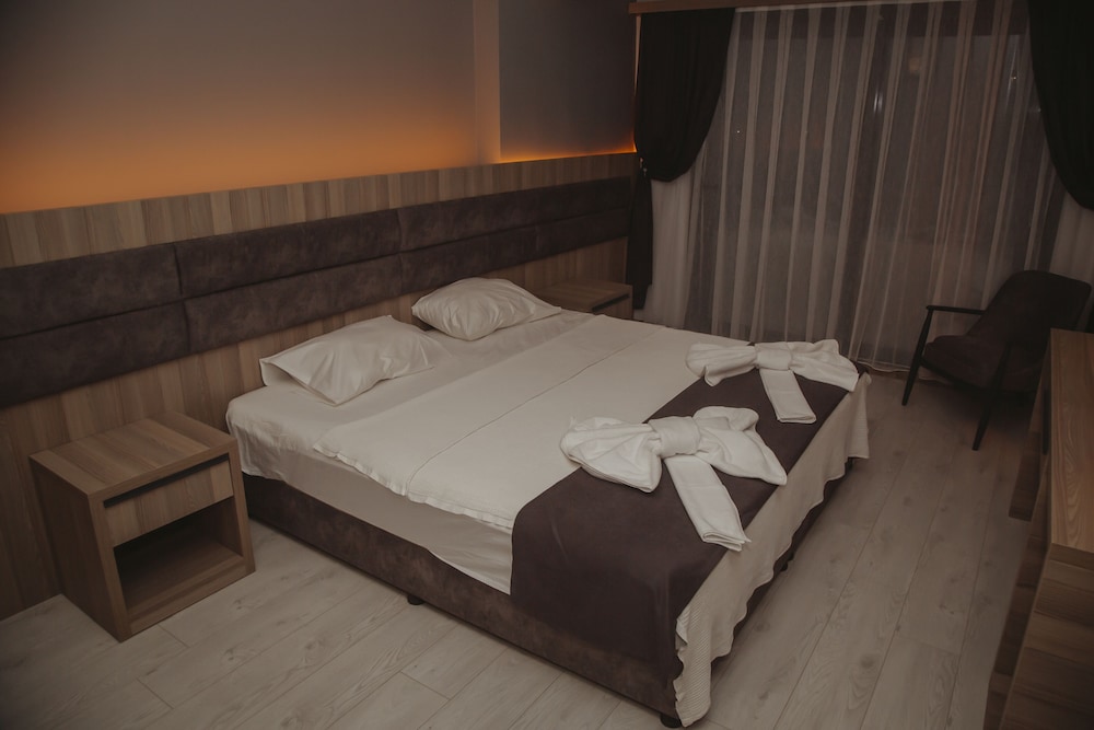 Standard Room photo 2