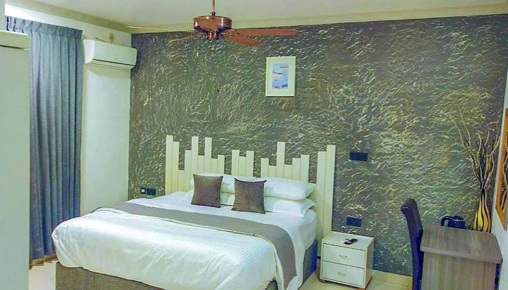 Deluxe Double Room photo 3