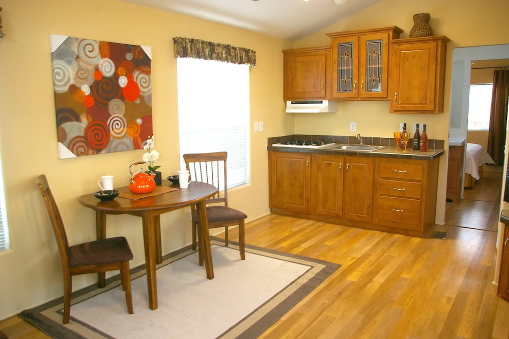 One Bedroom Cottage photo 3