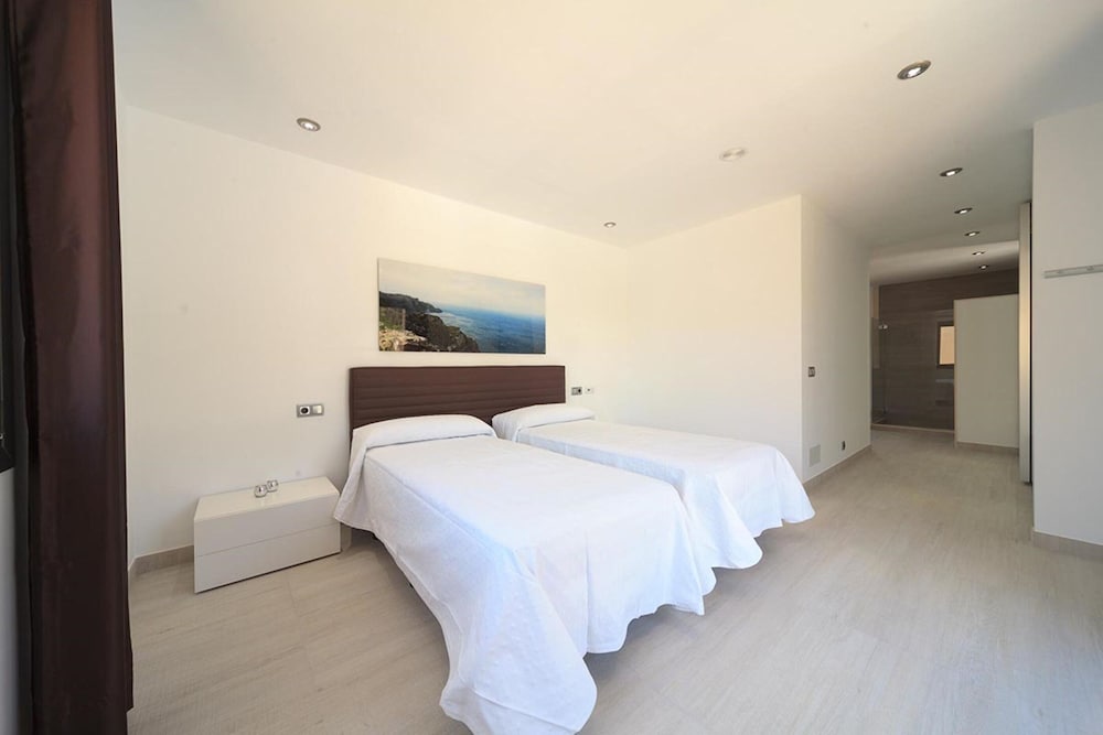 Villa, 4 Dormitorios