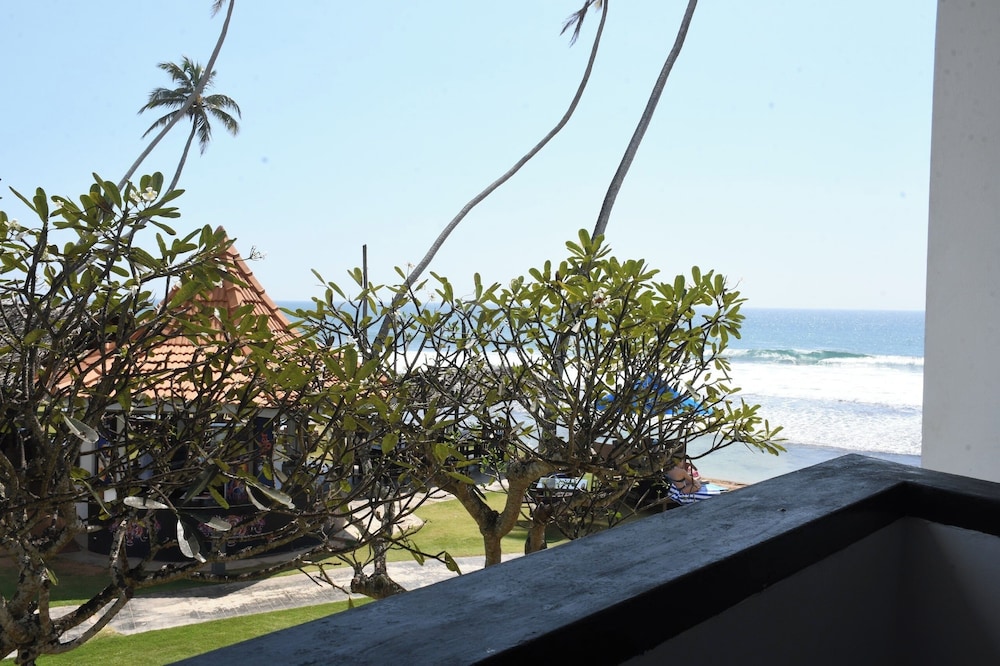 Standard Double Room, Pool View