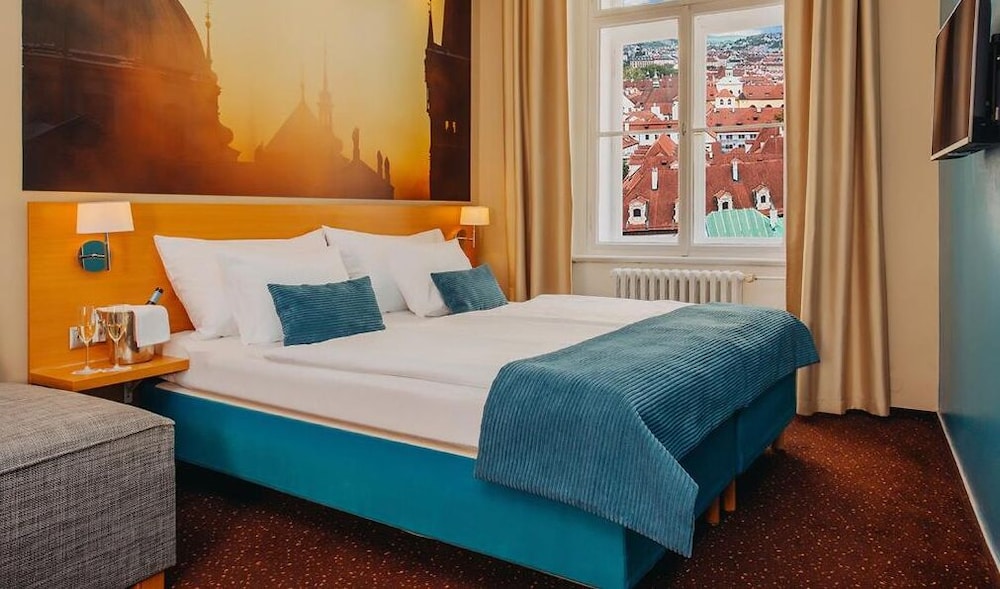 Classic Double or Twin Room