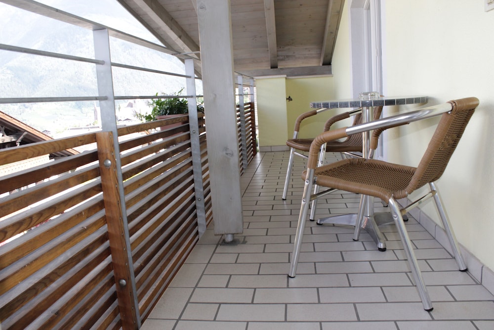 Superior Apartment photo 2