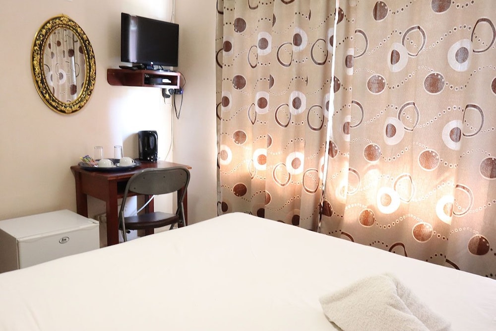 Basic Double Room