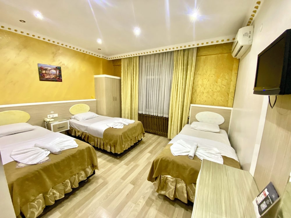 Standard Triple Room photo 1