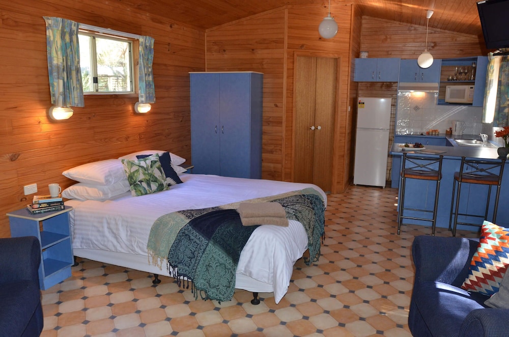 Swiss Getaway - Linen/Towels Supplied photo 1