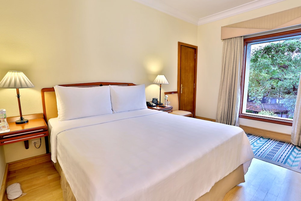 Fern Club Suite photo 2