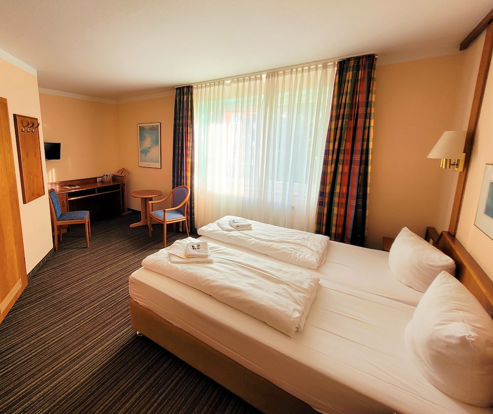 Basic Double Room photo 1
