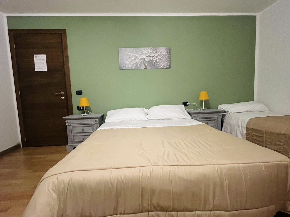 Comfort Quadruple Room photo 1